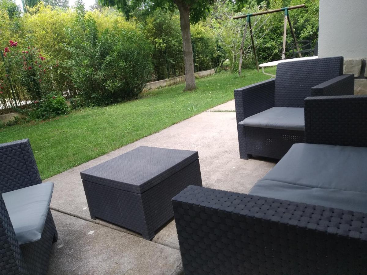 Appartamento Studio En Rez-De-Jardin Dans La Verdure Aix-en-Provence Esterno foto